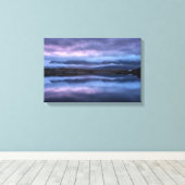 Loch Mealt Isle of Skye  キャンバスプリント (インサイチュ (ウッドフロア))