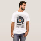 LoFiを上げる Tシャツ (正面フル)