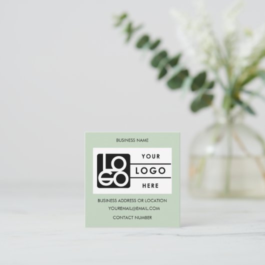 Logo Sage Green QR Code Website Social Media スクエア名刺 (スタンド正面)