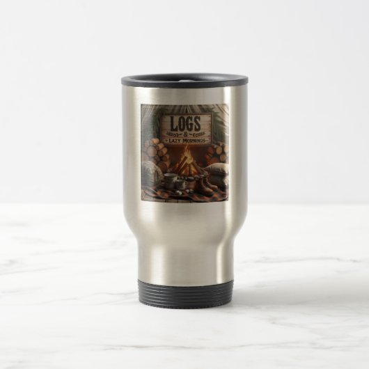 Logs & Lazy Mornings Camp Mug – Rustic Adventure トラベルマグ (中央)