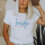 LOLAネオンブルーとピンク90s花嫁バチェロレッテ Tシャツ<br><div class="desc">この花嫁バチェロレッテTシャツはネオンの言葉を使い、バチェロレッテの週末に花嫁に最適である。バチェロレッテ・グループの他のロラのネオン・シャツのオプションとペアを組み、まとまった外観を実現。💜カラーは編集可能！色を変クリック更するには'デザインの編集'。</div>