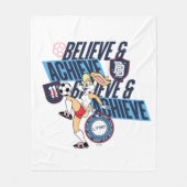 Lola Bunny LOONEY TUNES™ Soccer Club Graphic フリースブランケット (正面)