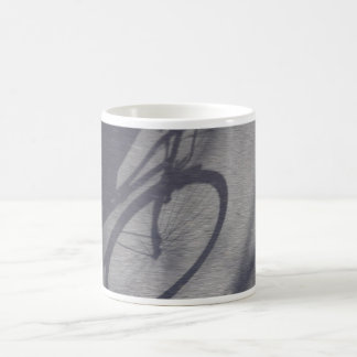 L'ombre de biciclete Mug コーヒーマグカップ