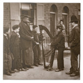 「Lonの街の生活からのイタリアンな通りのミュージシャン、 タイル (正面)