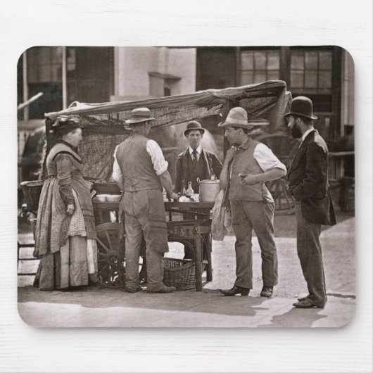 「Londの街の生活からの貝の販売人、 マウスパッド (正面)