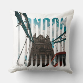 London Design Pillow クッション