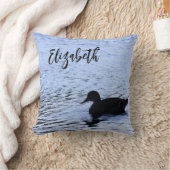 Lone Duck Wildlife Lake Water Ripples Photography クッション (ブランケット)