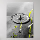 Long Forgotten Childhood Poster Print ポスター (正面)