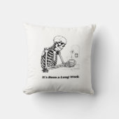 Long Week Skeleton T-Shirt | Minimalist クッション (正面)