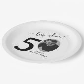 Look Who's 50! Modern Photo 50th Birthday ペーパープレート (アングル)