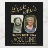 Look Who's 70ブラック&金ゴールド2フォトバースデーパーティー ワインラベル (シングルラベル)