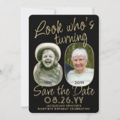 Look Who's 80ブラック&金ゴールド2フォトバースデーパーティー セーブザデート (正面)