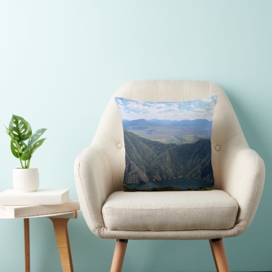 Looking Down At The Gunnison River クッション (椅子)