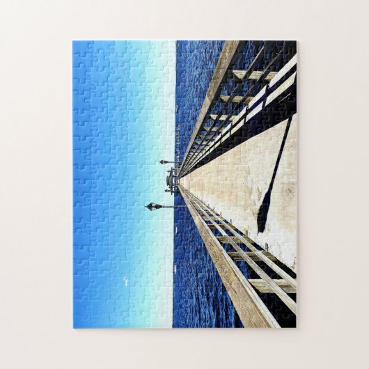 Looking Down The Pier ジグソーパズル (縦)