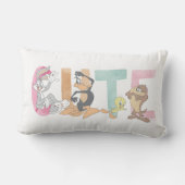 LOONEY TUNES™かわいい水色ワードマーク ランバークッション (裏面)