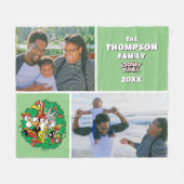 LOONEY TUNES™グループクリスマスリースファミリーフォト フリースブランケット (正面(横))