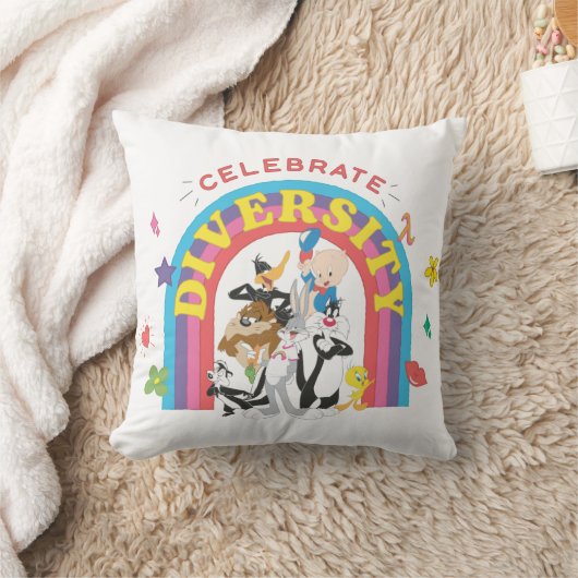 LOONEY TUNES™ - Celebrate Diversity Pride Rainbow クッション (ブランケット)