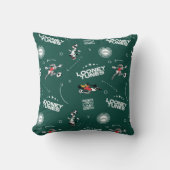 LOONEY TUNES™ Soccer Playbook Pattern クッション (正面)