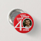 Lordy lordyルック40th誕生日の赤い白い写真 缶バッジ (正面&裏面)