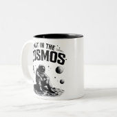 Lost in the Cosmos 宇宙飛行士 白黒マグカップ ツートーンマグカップ (正面左)