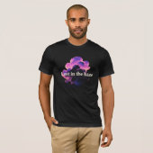 Lost in the Haze – 夢のような雰囲気コンセプト Tシャツ (正面フル)