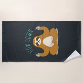 Lotusヨガポーズのスロース「スローダウン」 ビーチタオル