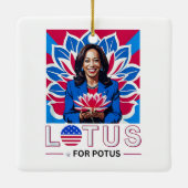 Lotus for Potus Kamala Harris大統領選挙キャンペーン セラミックオーナメント (裏面)