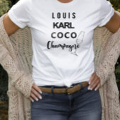 Louis Karl Coco Champagne Statement Tシャツ