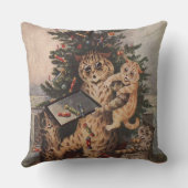 Louis Wain Christmas Time in Catland  クッション (裏面)