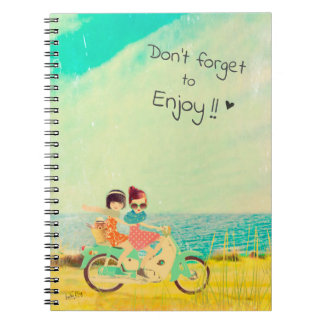 Loulou & Ting * Sunny girls on scooter ノートブック