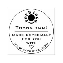 Loveで作られたミニマルハートサンキューロゴ