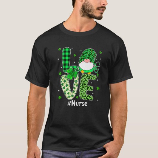 LOVEシャムロックレオパードプレイドSt pattys dayナースGn Tシャツ (正面)