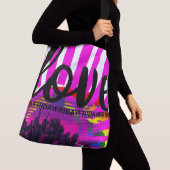 LOVEフライデーサンシャインシティ クロスボディバッグ (クローズアップ)