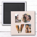LOVE写真モダンコラージュ切り出しバレンタインデー マグネット<br><div class="desc">バレンタインデー素晴らしス、記念日、新婚の贈り物：この写真のコラージュの枕はミニマルなLOVE切り出しタイポグラフィデザイン内にモダンカスタマイズ4枚の写真と一緒にお気に入りのの簡単である。これが赤面ピンク版。</div>