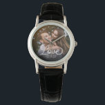 LOVE書モダン道シンプル写真結婚の 腕時計<br><div class="desc">新婚の花嫁モダンやバレンタインデーに向けて結婚の記念お気に入りの品や美しい婚約贈り物カスタムは、あなたの名前をカスタムすると暗いグラデーションの上に書の愛モダンとタイポグラフィを際立たせるために書のを提示するバレンタインの日。</div>