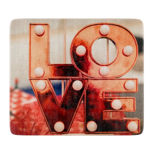 LOVE (ビッグレッドレタリング) カッティングボード (正面)