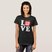 Love 8th Grade Apple Eighth Grader Student Teacher Tシャツ (正面フル)
