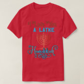 Love A Latke Hanukkah Menorah Nine Candles Funny P Tシャツ (デザイン正面)
