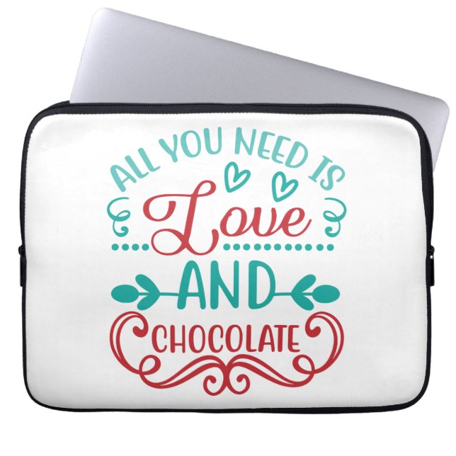 Love and Chocolateだけが必要 ラップトップスリーブ (正面)