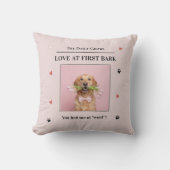 Love at First Bark Personalized Dog Custom クッション (正面)