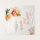 Love at First Spritz Bridal Shower Backdrop タペストリー (正面(横))