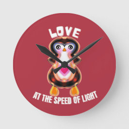 Love at the Speed of Light Penguin Gift ラウンド壁時計