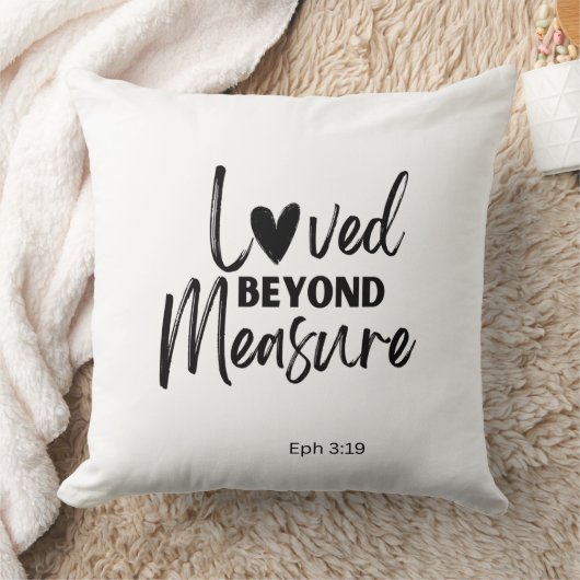 Love beyond measure Eph 3:19 クッション (ブランケット)