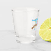 Love Birds Together on a Branch on a ショットグラス (左)