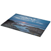 Love Builds Bridgesカッティングボード カッティングボード (角)