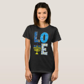 Love Cute Hanukkah Decoration Menorah Pajama Match Tシャツ (正面フル)