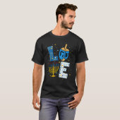 LOVE Cute Hanukkah Decorations Dreidel Menorah Cha Tシャツ (正面フル)
