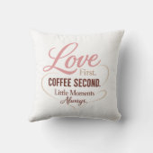 Love First Coffee Second Mom Life Typography Desig クッション (裏面)