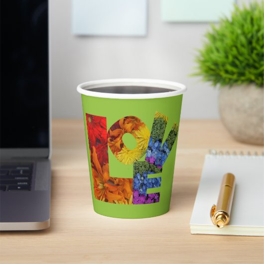 Love Flowersコレクショングリーンバックグラウンド 紙コップ (インサイチュ)