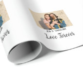 Love Forever LGbtqカップルプライド追加フォト名sim ラッピングペーパー (ロールコーナー)